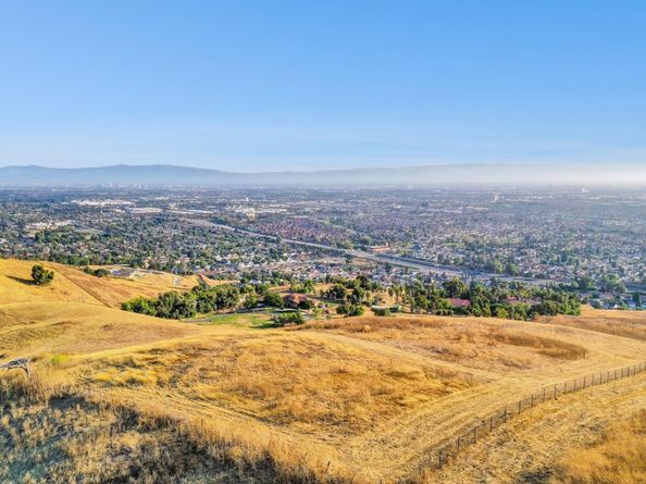 1339 Terra Vista Court, Milpitas CA 95035