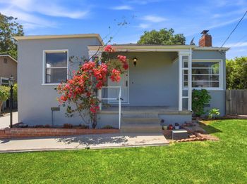 28 Alameda De Las Pulgas