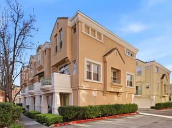 141 Huntington Court