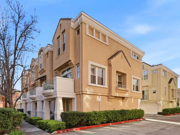 141 Huntington Court, Mountain View CA 94043