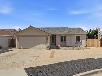 3041 Mauna Loa Court