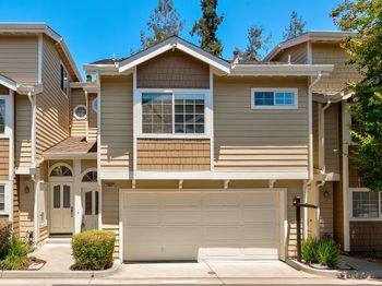 20667 Gardenside