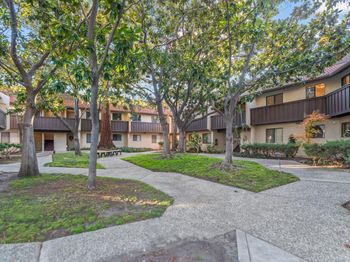 999 W Evelyn Terrace