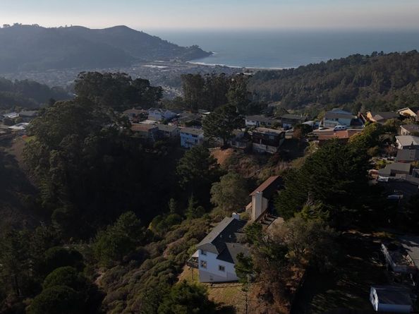 1222 Lerida Way, Pacifica CA 94044