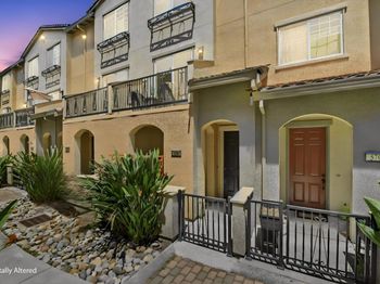 566 Almaden Walk Loop