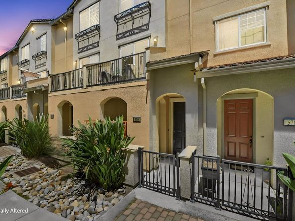 566 Almaden Walk Loop, San Jose CA 95125