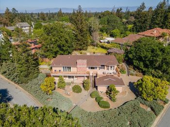 1207 Woodview Terrace
