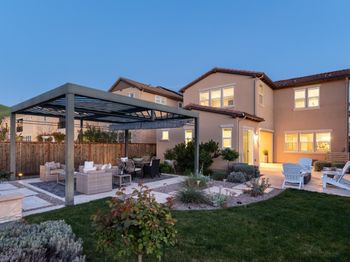 2829 Mount Dana Drive