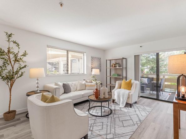 576 W Parr Avenue 1, Los Gatos CA 95032