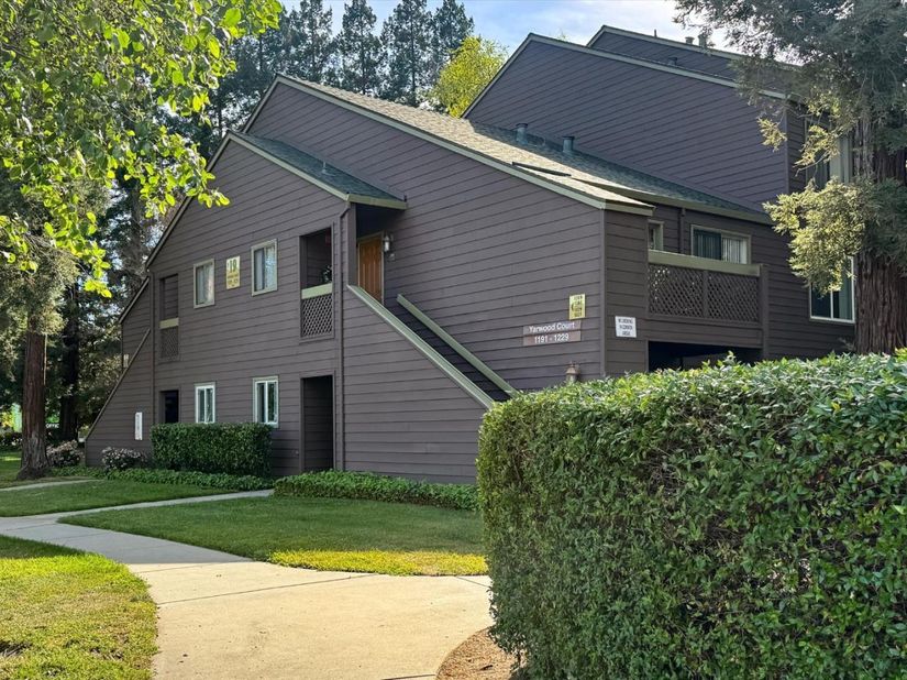 1195 Yarwood Court, San Jose CA 95128