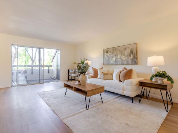 279 Tradewinds Drive 6, San Jose CA 95123