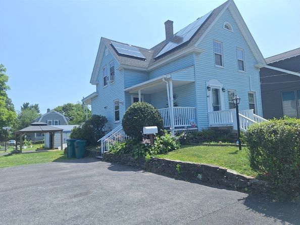 407 Clarendon St, Fitchburg MA 01420