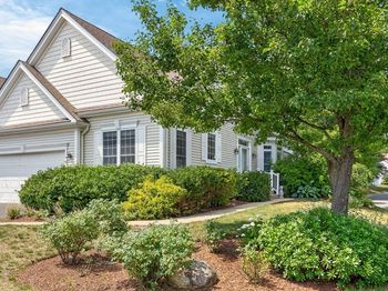 5 Highbank Trail