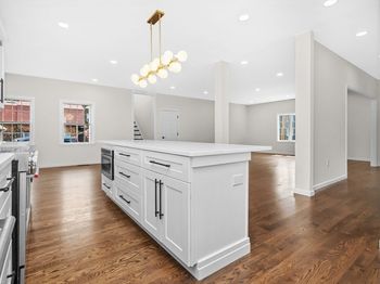 11 Kernwood Ave