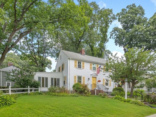 2 Glendower Road, Melrose MA 02176