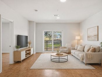 10 Franklin Ave.,