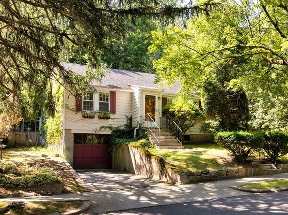 45 Cragmore Rd, Newton MA 02464