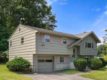 6 Gallagher Drive