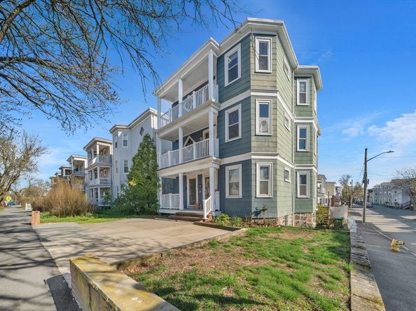 154 Fellsway W 3, Medford MA 02155