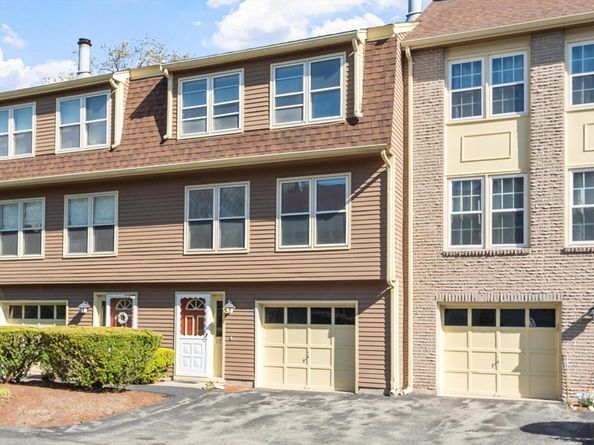 27 Heritage Dr 27, Tewksbury MA 01876
