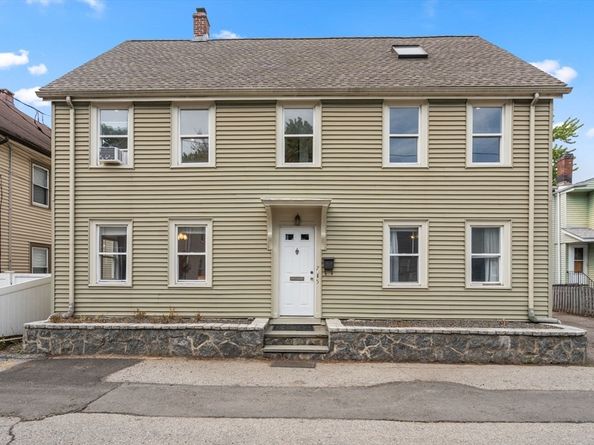 5 Hearn St, Watertown MA 02472