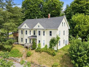 1524 Main St