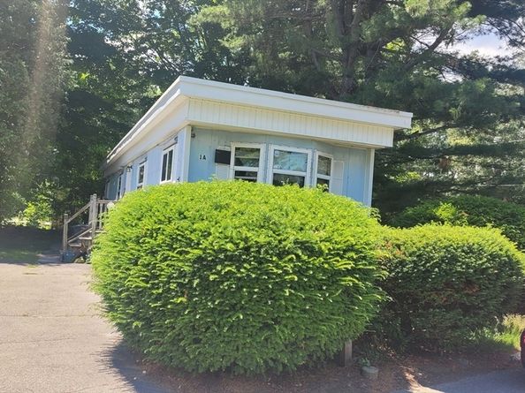 261 Newbury 1A, Peabody MA 01960