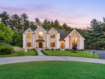 7 Cider Hill Way
