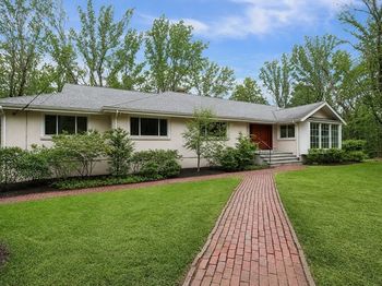 80 Doublet Hill Road