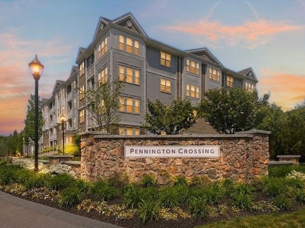 2301 Pennington Dr 2301, Walpole MA 02081
