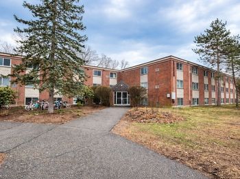 15 Weld St