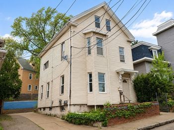 18 Crescent St.