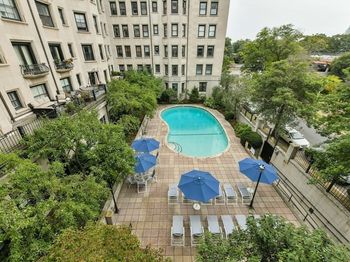 416 Commonwealth Ave