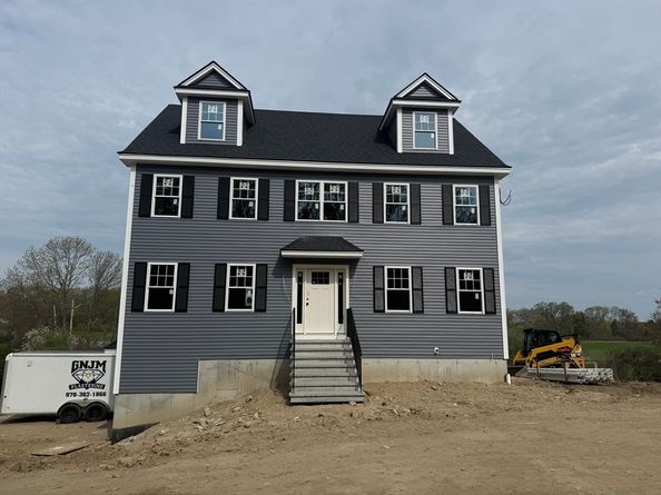 129 Old Westford Rd, Chelmsford MA 01824