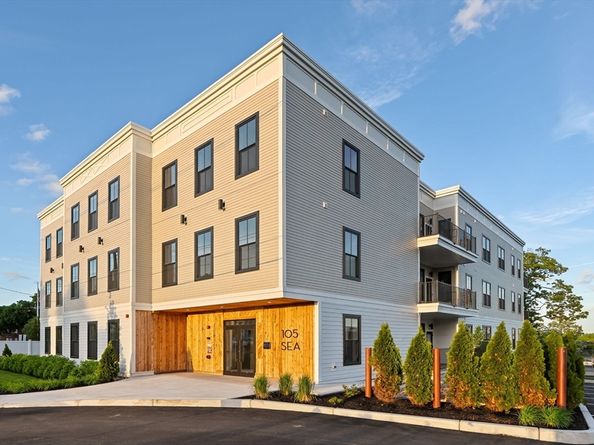 105 Sea Street 104, Quincy MA 02169