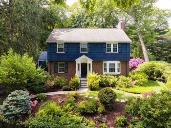 81 Intervale Road
