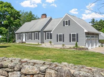 61 Newcomb Rd