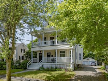 58 Maple Ave