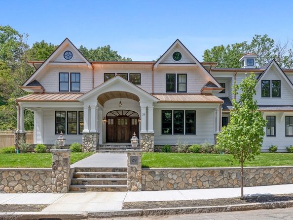 29 Ginn Rd, Winchester MA 01890