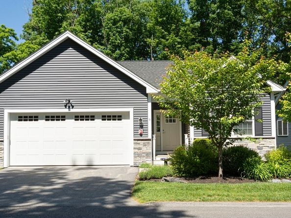 5 Abby Ln 5, Shrewsbury MA 01545