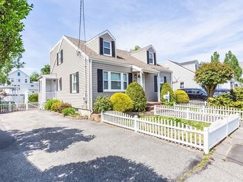 27 Sewall St
