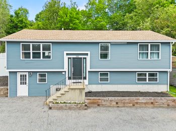 395 Lowell Street