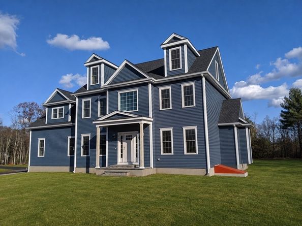 7 Lamire Way, Uxbridge MA 01569