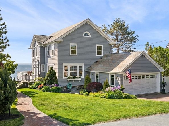 16 Coolidge Road, Marblehead MA 01945