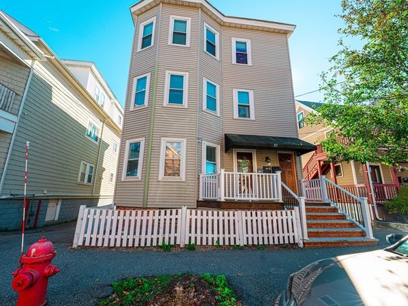 27 Wave Ave C, Revere MA 02151