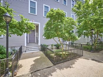 9 Mullins Ct.