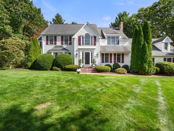 7 Huckleberry Road, Hopkinton MA 01748