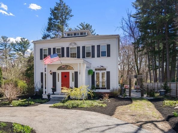 249 High St, Duxbury MA 02332