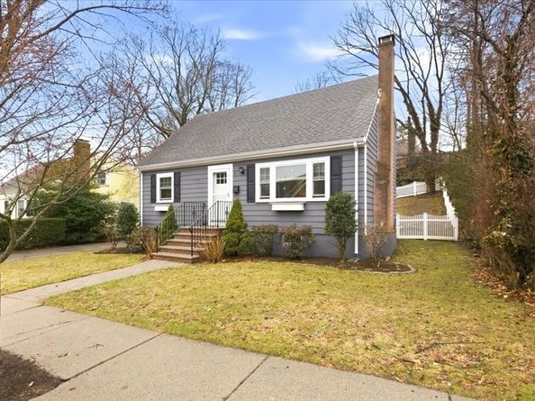 7 Pleasantdale Rd, Boston MA 02132