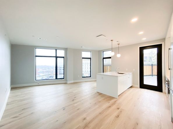 191 Washington St 301, Boston MA 02135